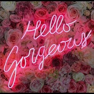 Meet your Posher, Ghada